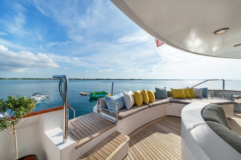 Aft Relaxation Area