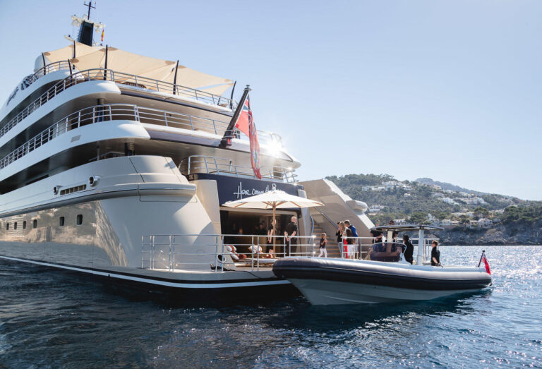 Aft Swim Platform And Tender