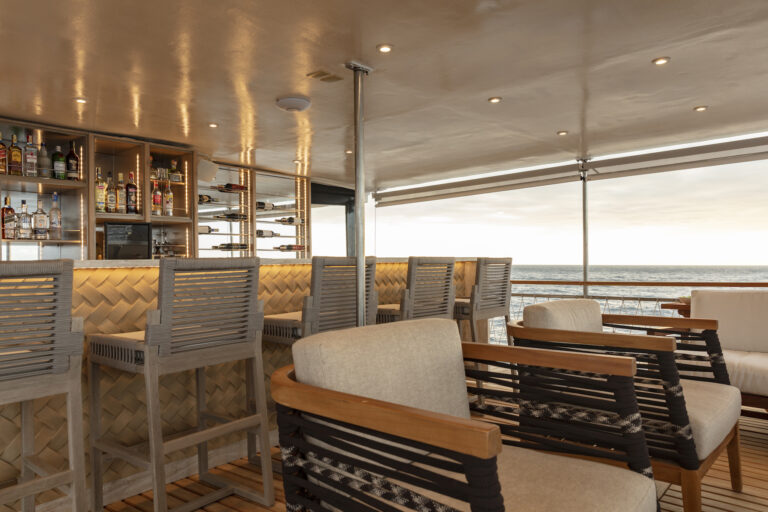 Al Fresco Bar Area