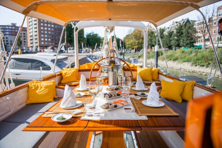 Alfresco Dinign Set Up