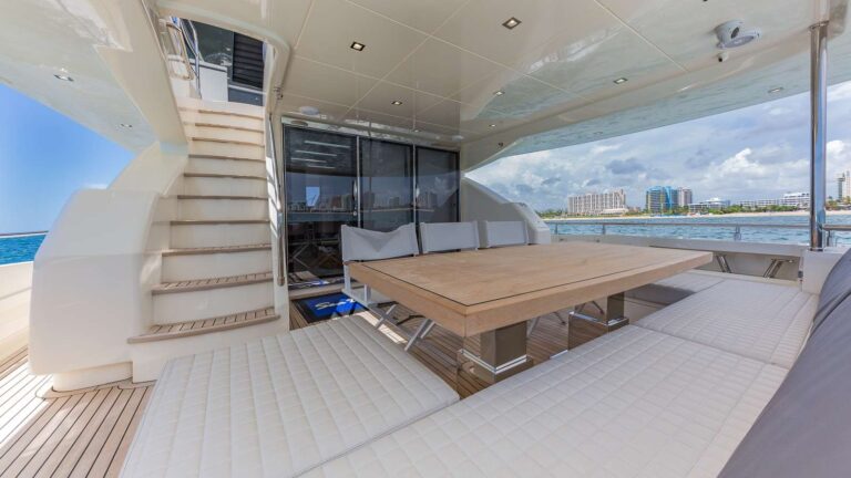 Alfresco Dining Aft On Main Deck