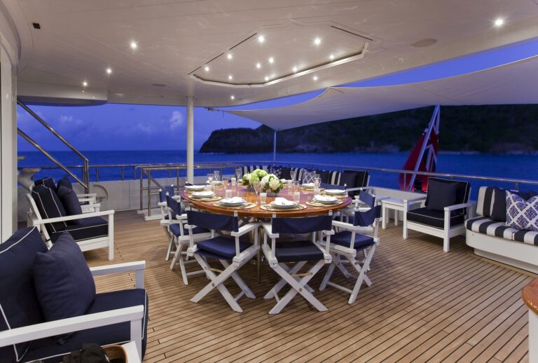 Alfresco Dining By Night