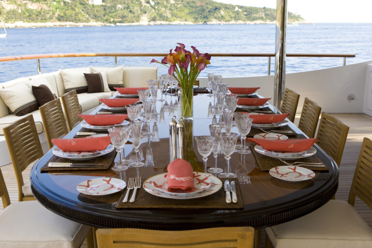 Alfresco Dining Set Up