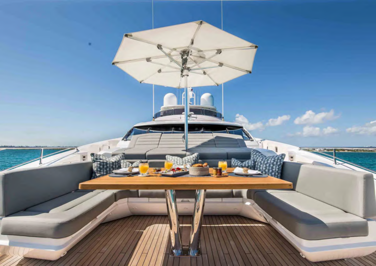 Bow Alfresco Dining And Seating