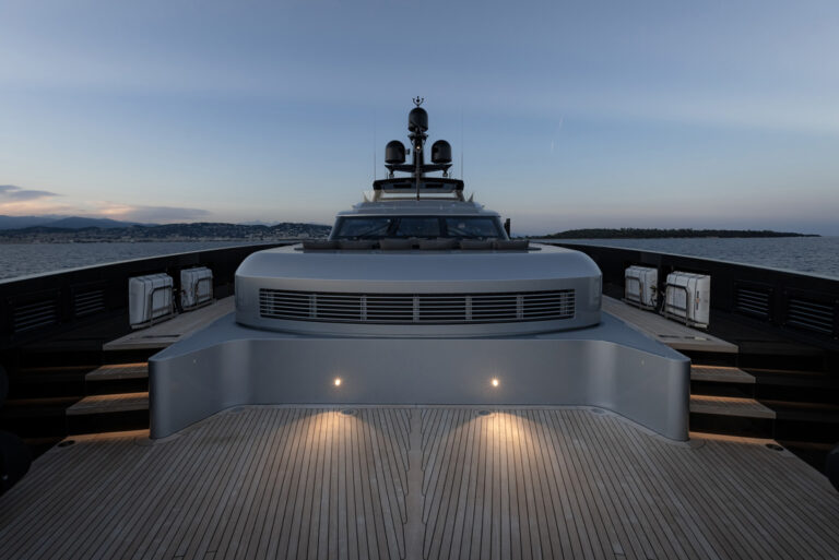 Bow Deck