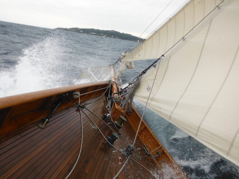 Bow Sailing