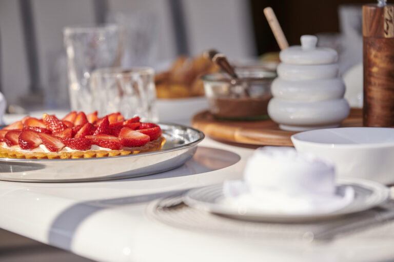 Breakfast Dining Set Up