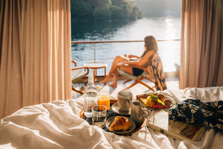 Breakfast In The Cabin - Kudanil - Jack Johns