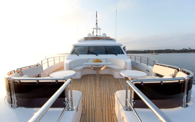 Bridge Deck - Bow