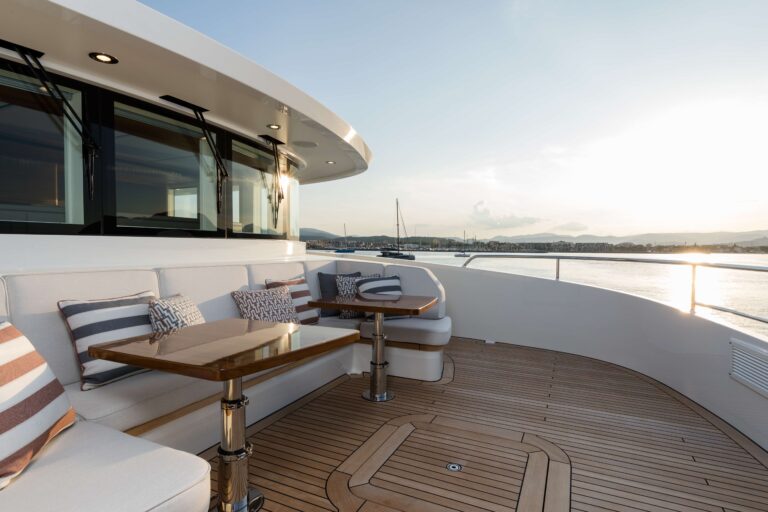 Bridge Deck Forward Bow