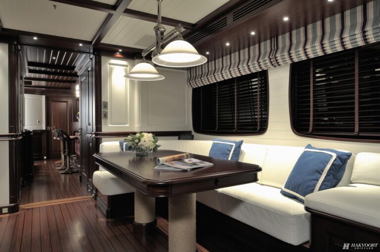 Bridge Deck Salon
