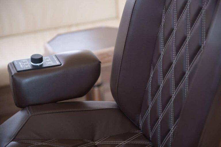 Bridge Seat Detail