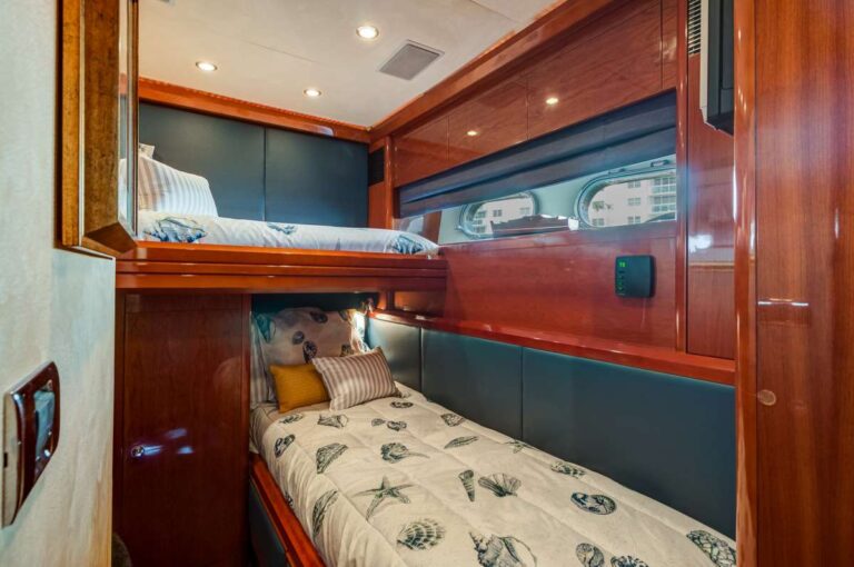 Bunk Cabin