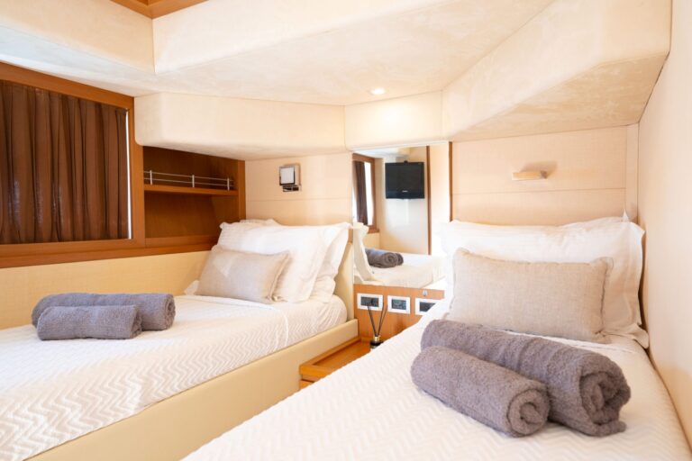 Cabin With Double Bed
