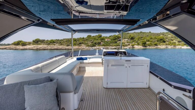 Captain Area