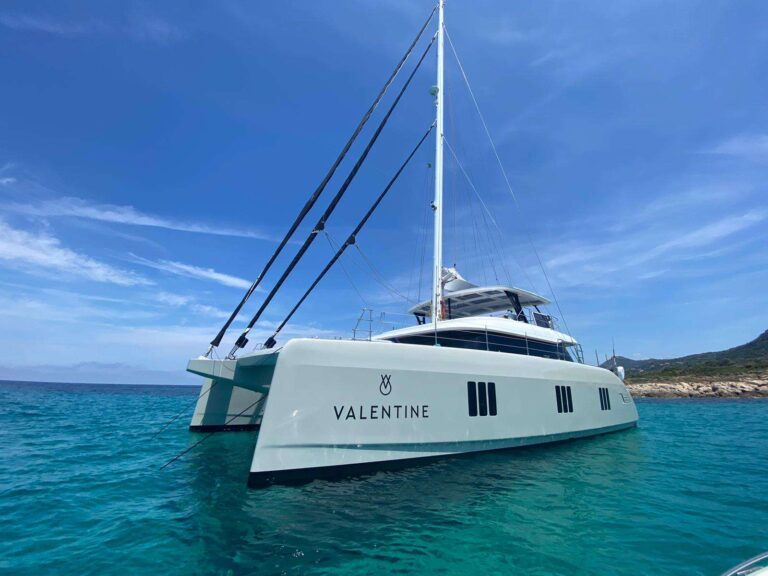 Catamaran Yacht Valentine