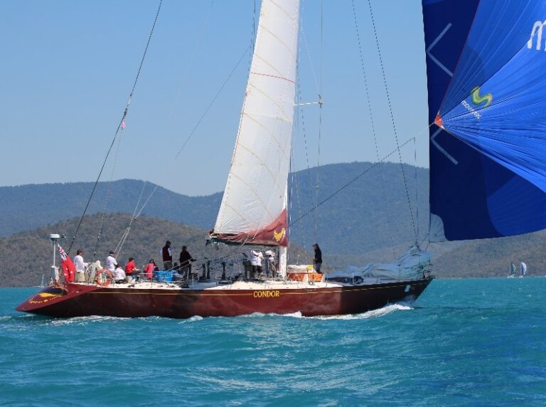 Condor Maxi Yacht Sailing Whitsundays