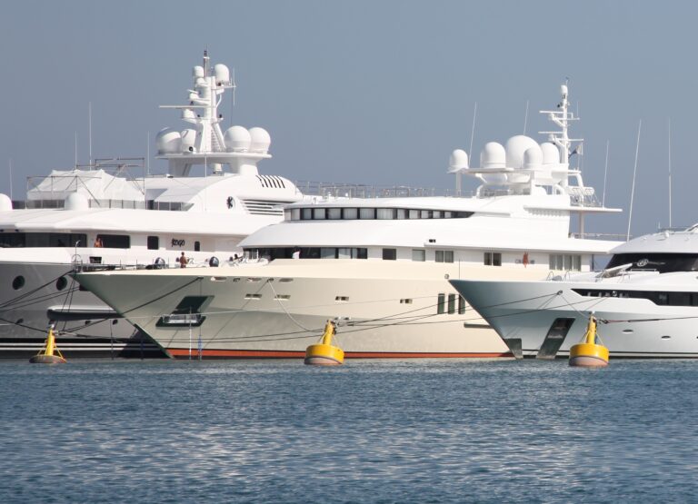 Yacht CORAL ISLAND