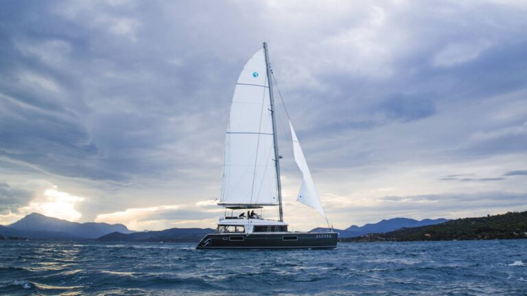 Crewed Catamaran Yacht ALYSSA