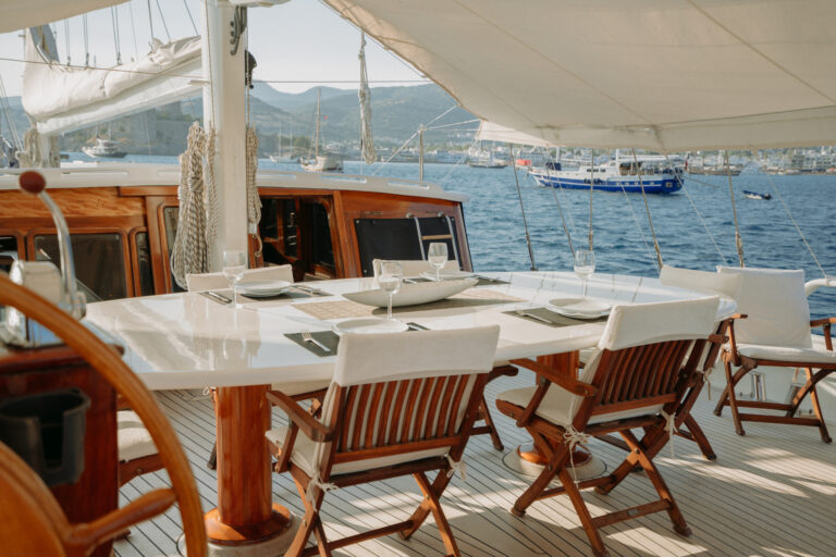 Deck Dining