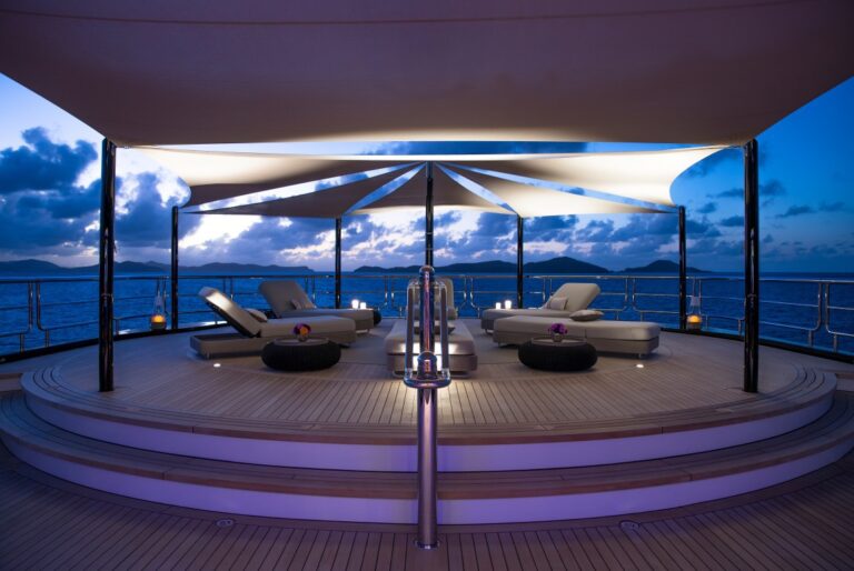 Deck -