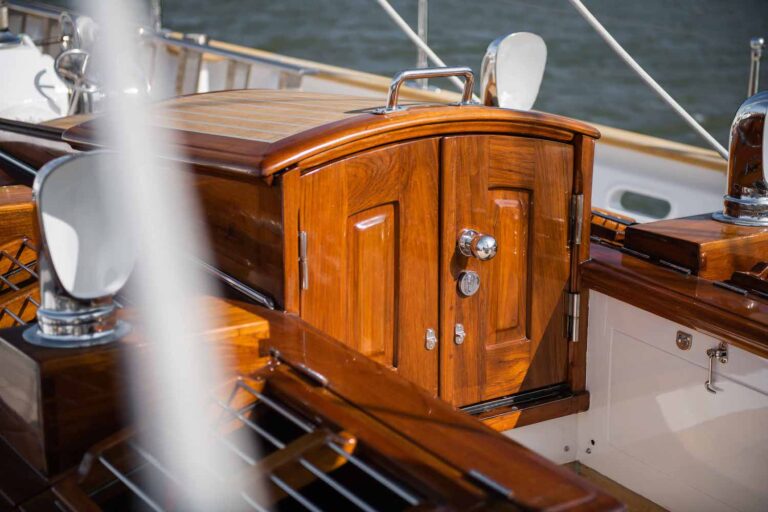 Detail On Deck