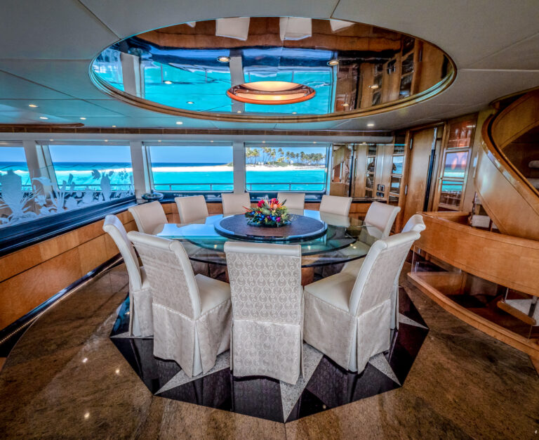 Dining Room2 Island Heiress