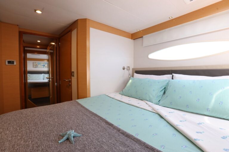 Double Bed Detail