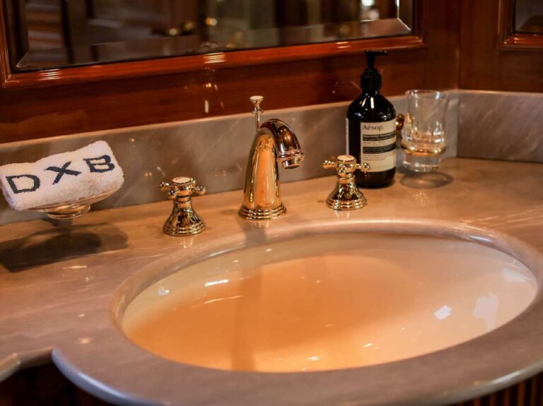Double Cabin - Bathroom Detail