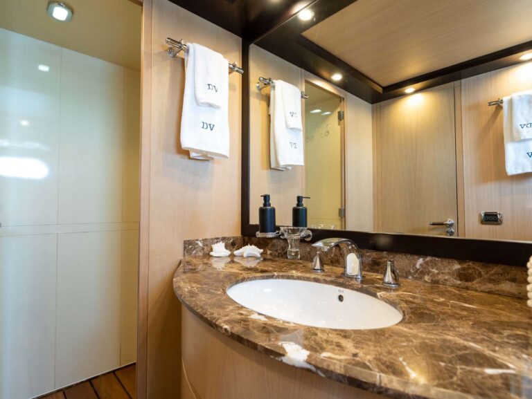 Double Cabin  Ensuite