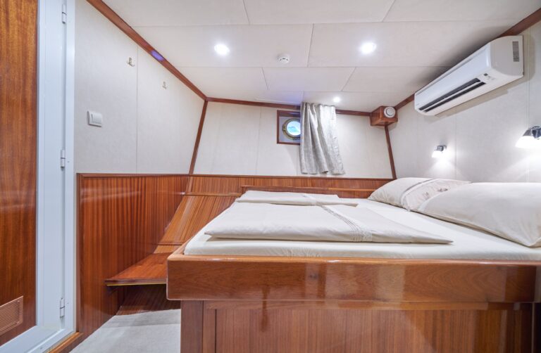 Double Guest Cabin 3