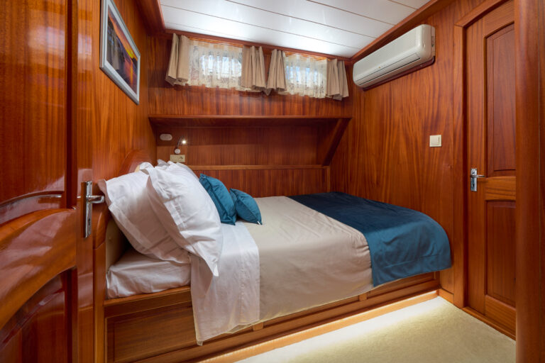 Double Guest Cabin For Guests