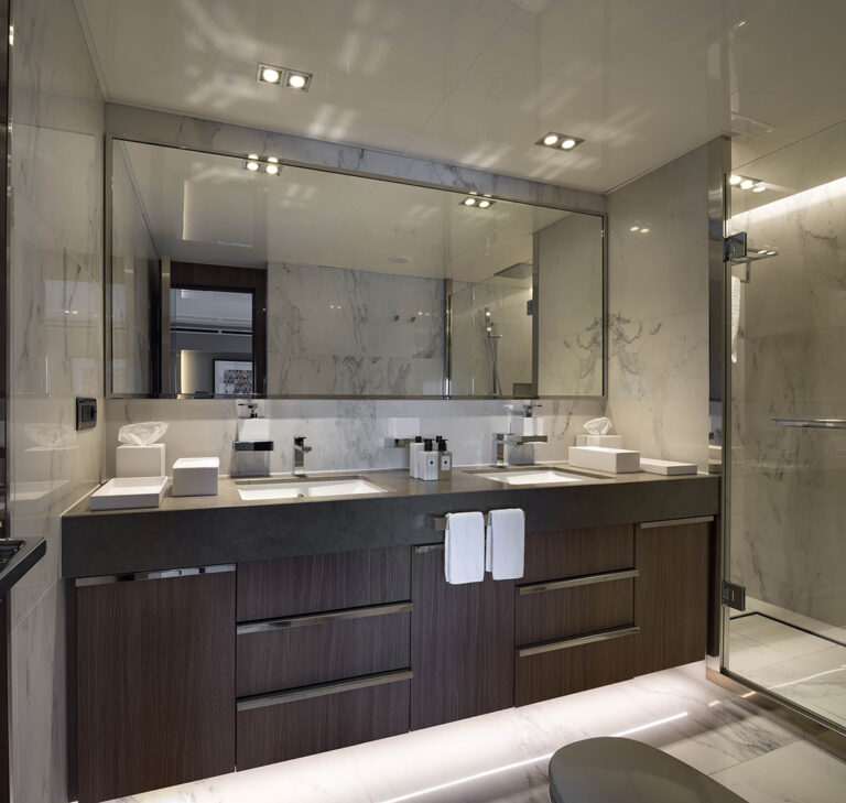 Double Guest Suite Bathroom