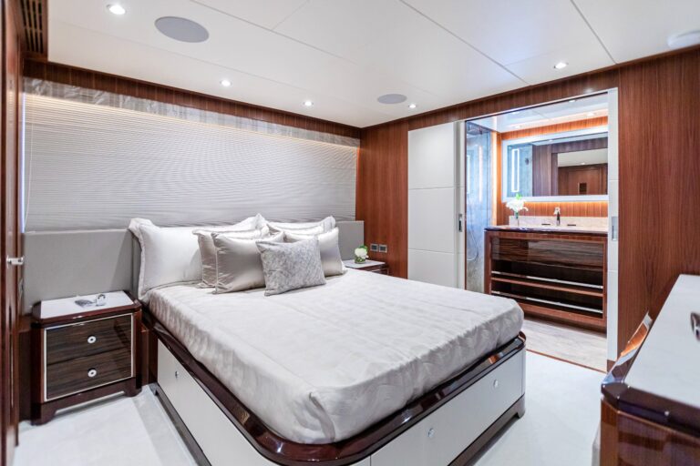 Double Guest Suite Below