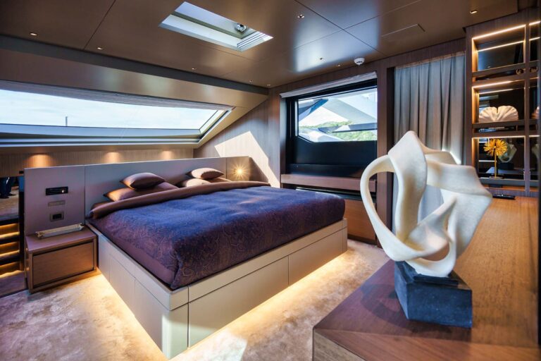 Double Master Guest Cabin