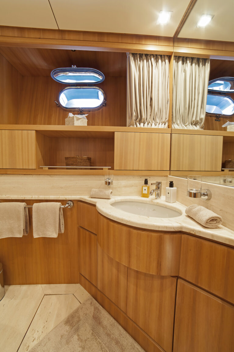 Ensuite Bath