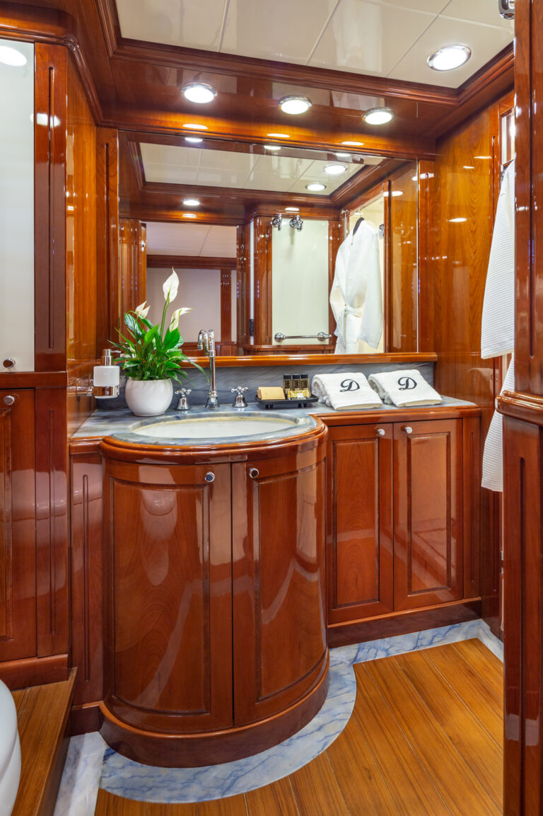 Ensuite Guest Cabin