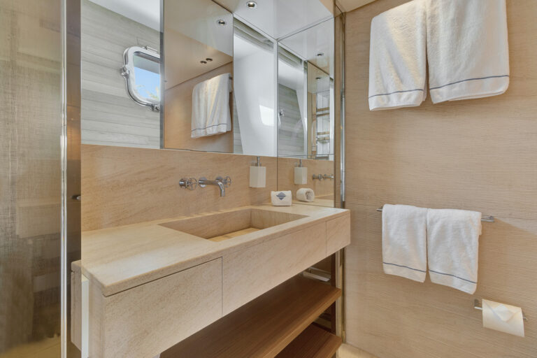 Ensuite In Detail