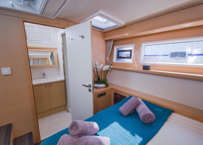 Ensuite With Cabin