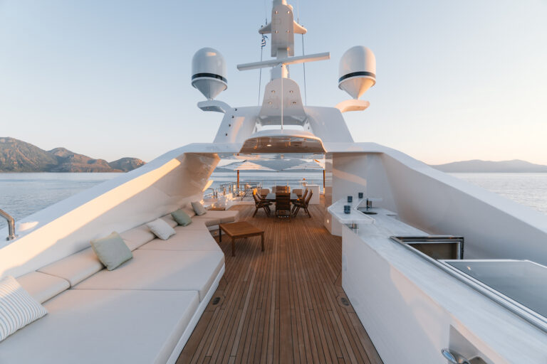 Expansive Sun Deck Seating