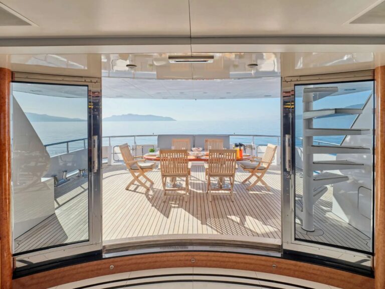 Exterior Dining Area