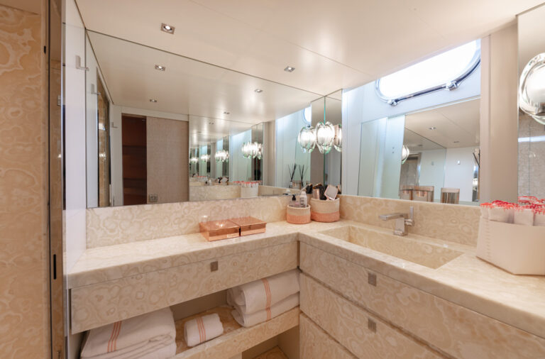 Family Cabin Bathroom