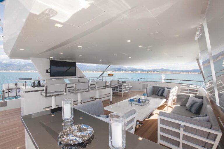Fantastic Sun Deck