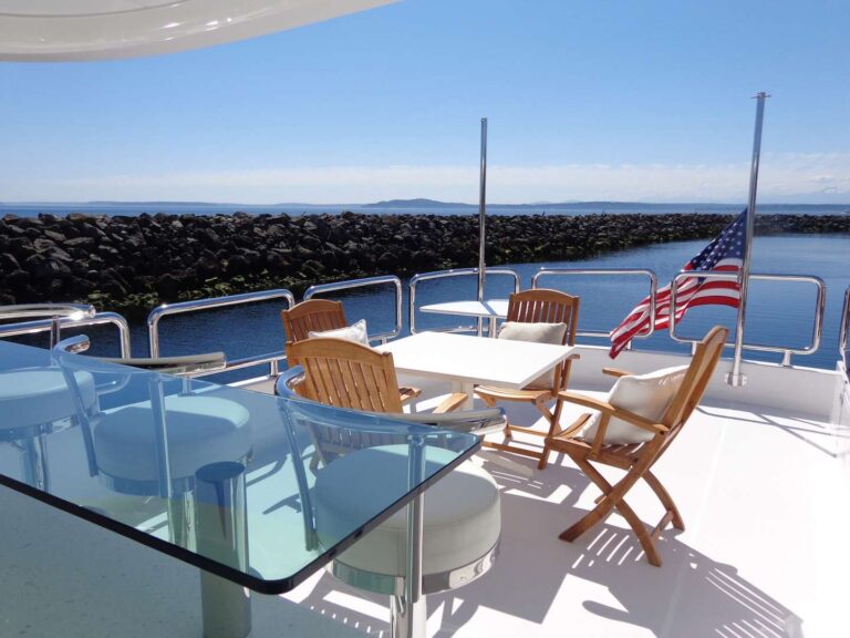 Flybridge Seating Alfresco