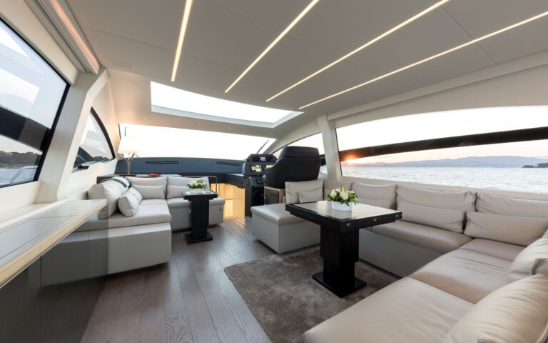 Flybridge Seating Area