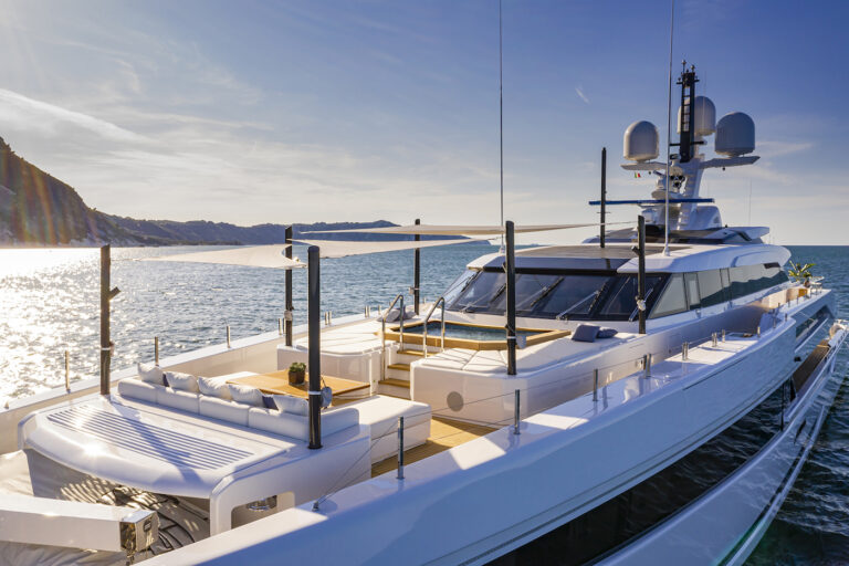 Foredeck With Pool Copy