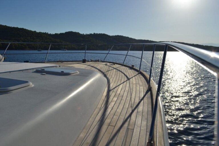 Forward Deck