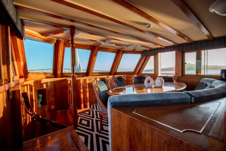 Forward Formal Dining