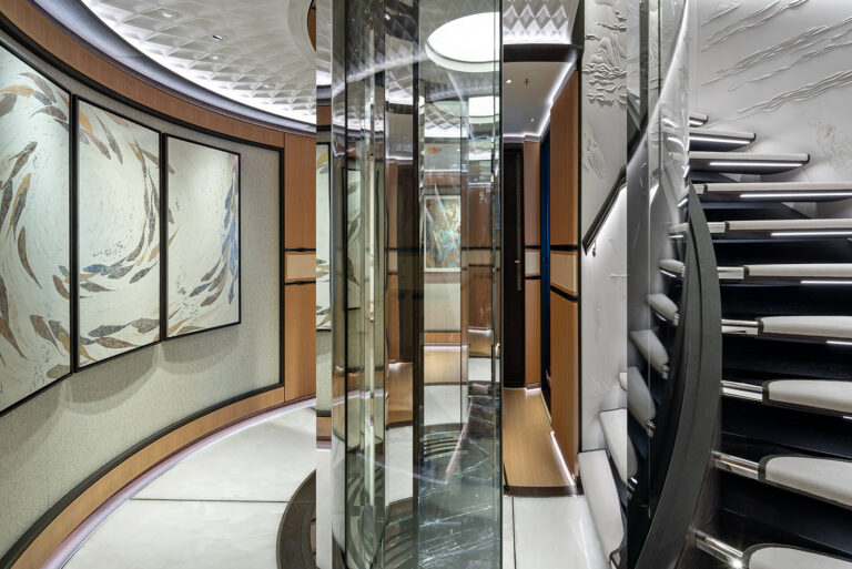 Foyer With The Stariwell And Elevator