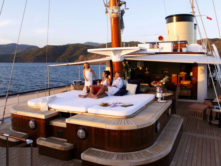 Funnel Deck Of TALITHA